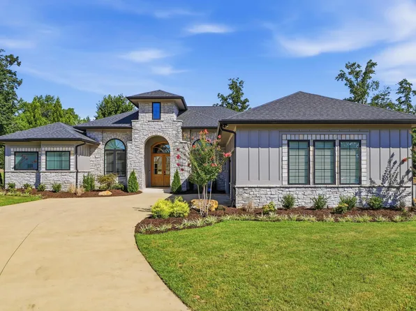 909 Pelham Rd, Greenville, SC 29615