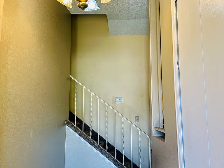 4625 N Enchanted Cir — Photo 39
