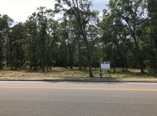 College Ave, Blackshear, GA 31516