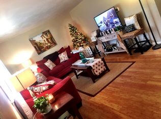 1 Feng Dr, Raymond, NH 03077