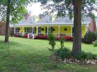 15 Hidden Valley Rd, Texarkana, TX 75501