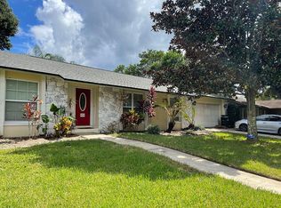 613 Newport Ave, Altamonte Springs, FL 32701