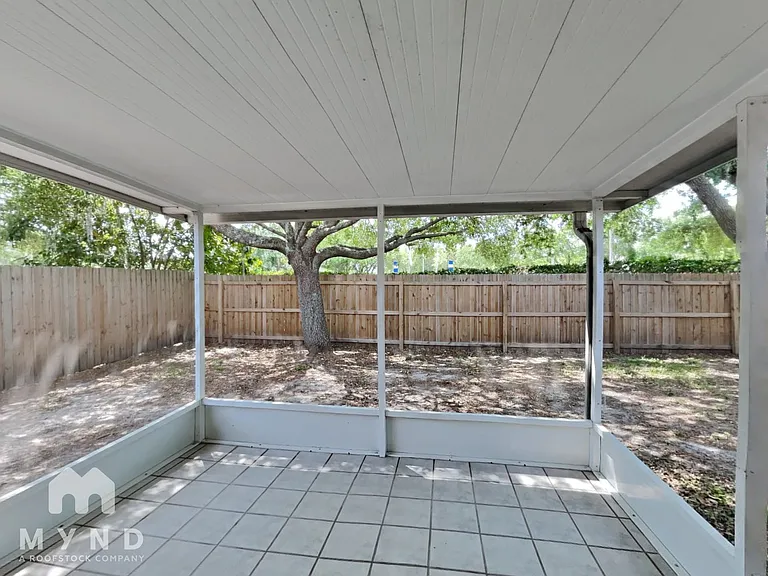 18012 Birdwater Dr — Photo 19