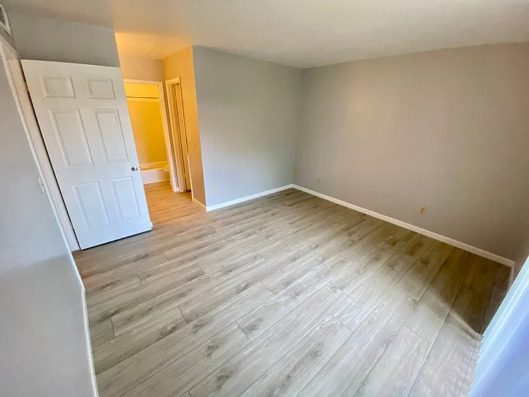 1402 E Guadalupe Rd #225 — Photo 17