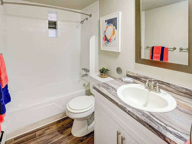 Unwind in Style