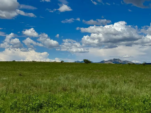 Omega Ln, Elgin, AZ 85611