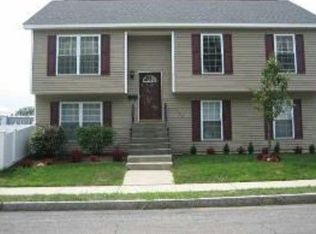 592 24th St, Watervliet, NY 12189