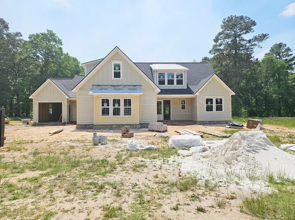 128 Hazelwood Dr, Leesburg, GA 31763