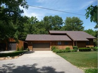 3660 Fruitvale Rd, Montague, MI 49437