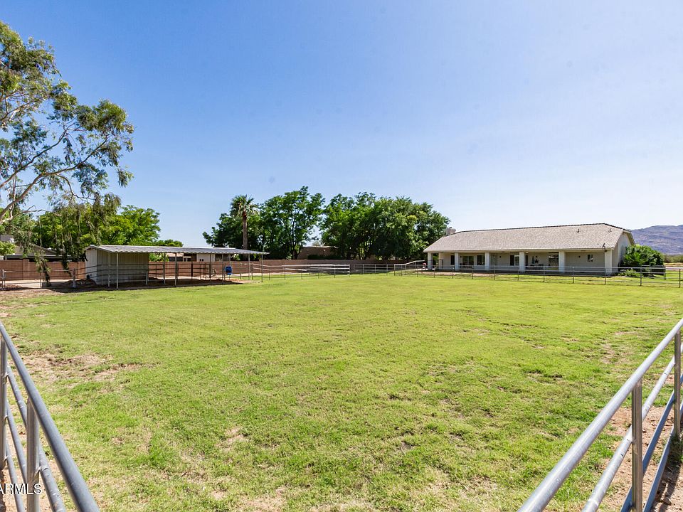1st image of 6813 N 186TH Avenue