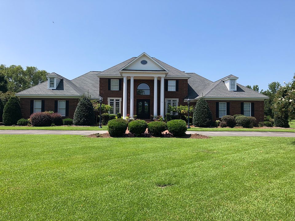 2nd image of 514 White Horse Dr