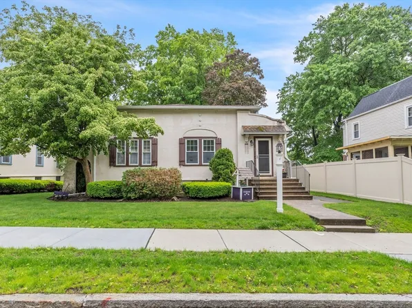 89 Hadwen Rd, Worcester, MA 01602