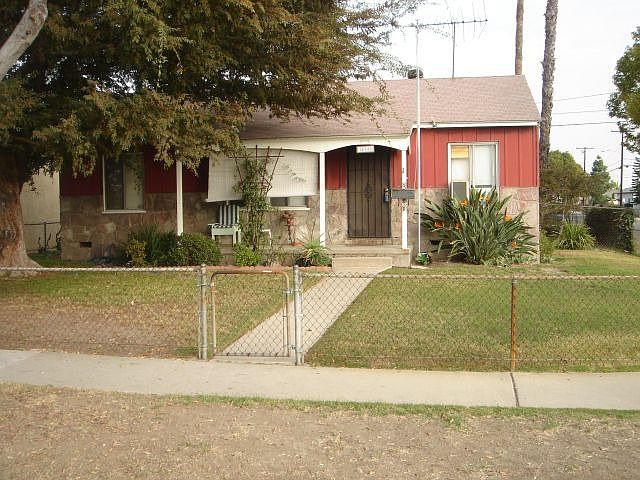 1st image of 14548 Seaforth Ave