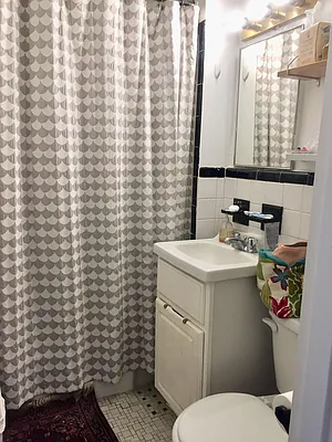 Rented by Compass | media 13