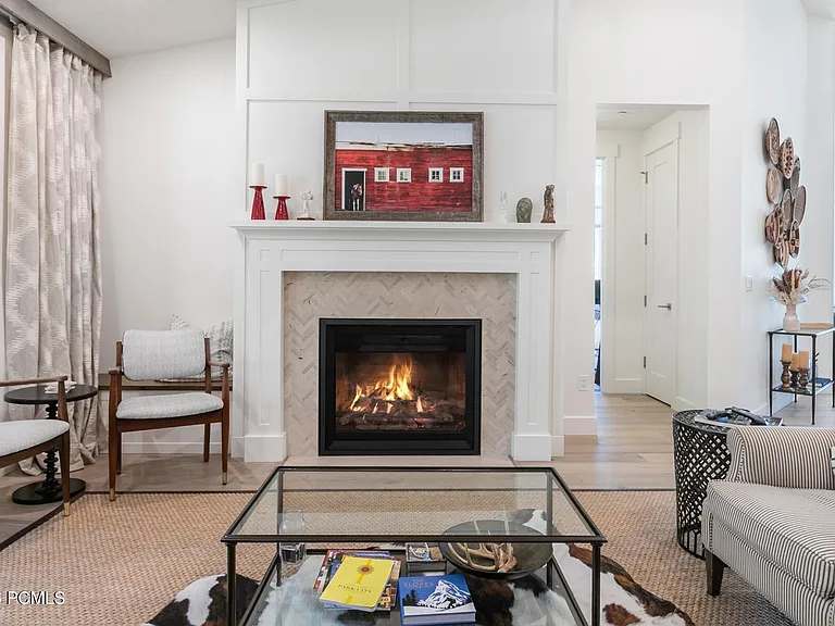 5310 N Lauralwood St — Photo 6