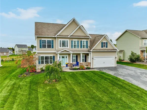 7704 Misty Way, Ontario, NY 14519