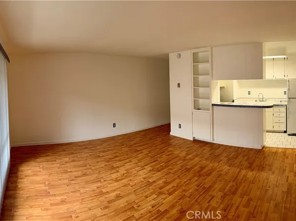 5585 E Pacific Coast Hwy Unit 151, Long Beach, CA 90804