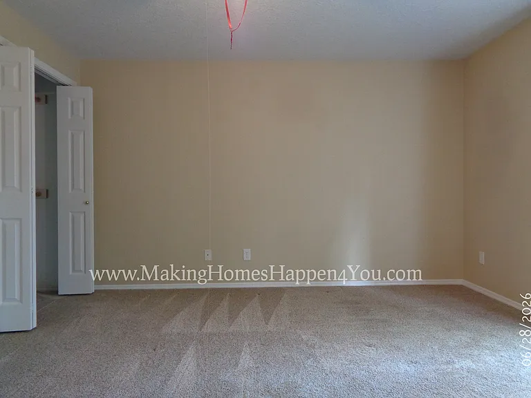 260 SW Oregon Trail Dr — Photo 45
