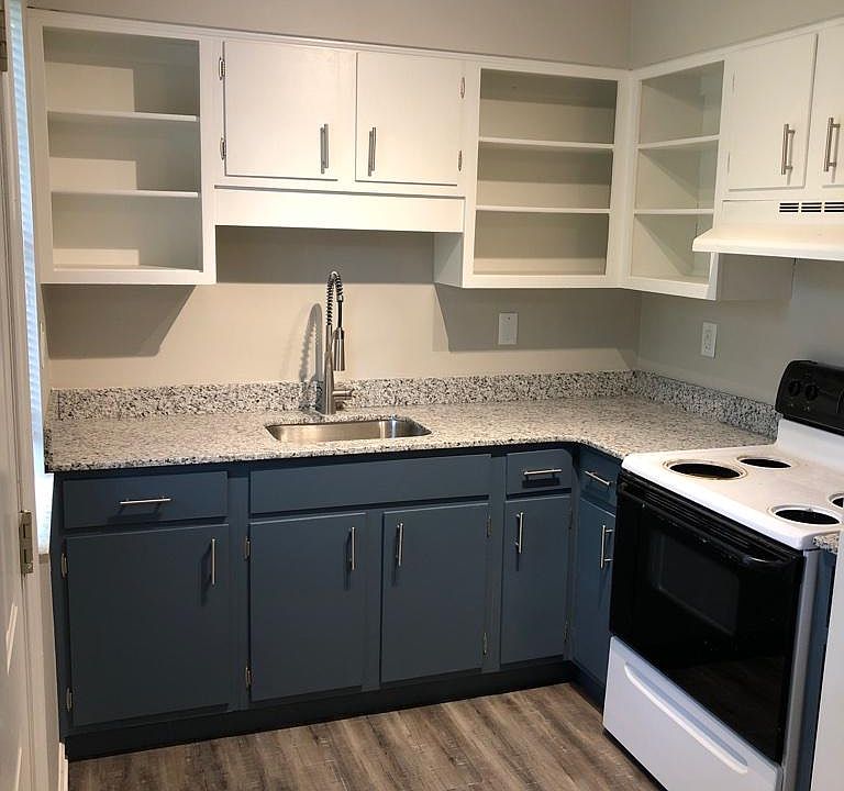 1st image of 210 Preston Ave #A