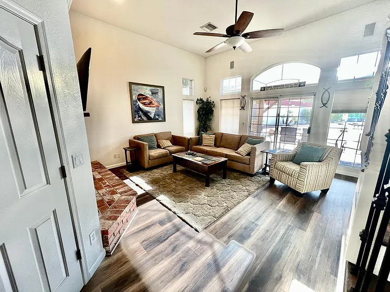 2420 Snead Dr — Photo 8