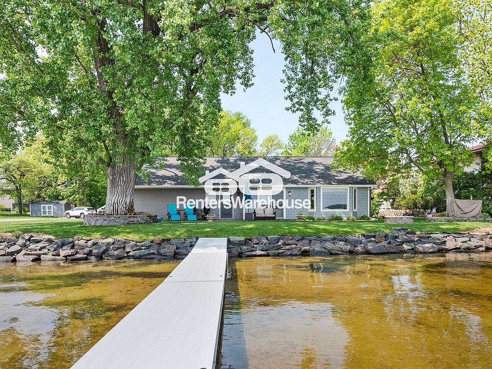 1st image of 21253 Lake George Blvd