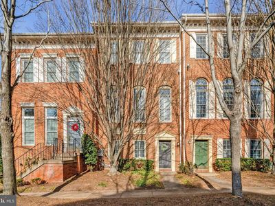 2422 N Hampton Dr, Alexandria, VA, 22311