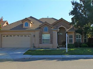1179 E Carnoustie Ave, Fresno, CA 93730