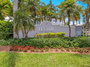 Le Club, Cutler Bay, FL 33189