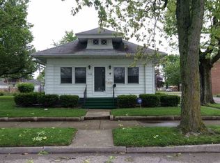 1942 N 13th St, Terre Haute, IN 47804