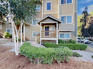 7357 Rainier Dr, Everett, WA 98203