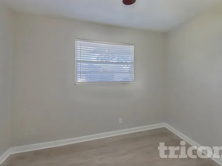 671 Custer Cir — Photo 9