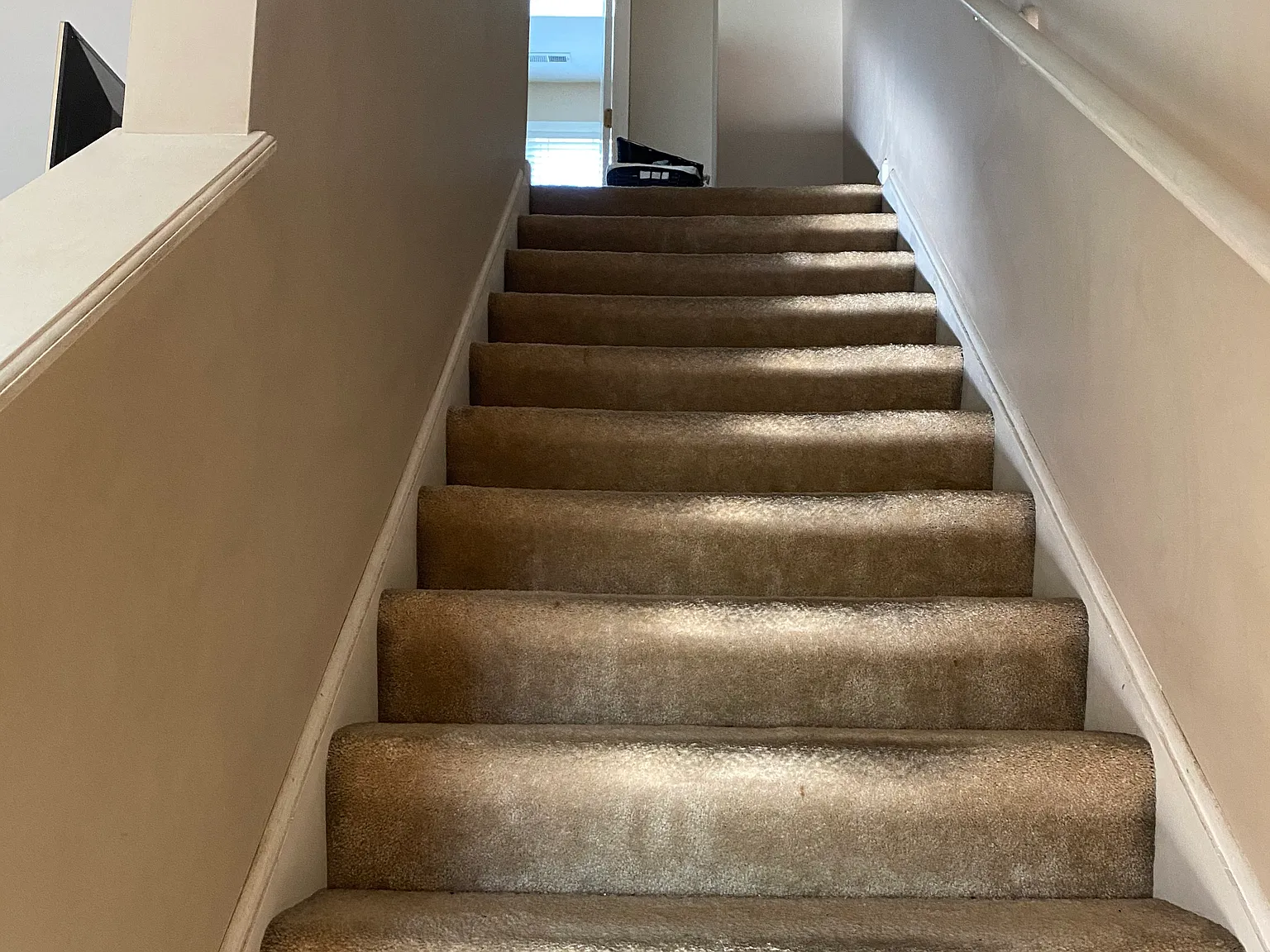 2 bed, 1.5 bath, 1300 sqft, $2,290 — Photo 4
