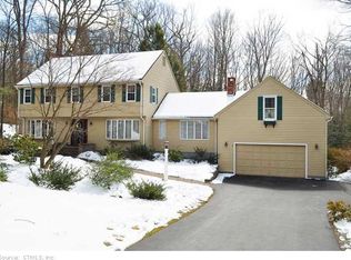 26 Buckboard Ln, Avon, CT 06001