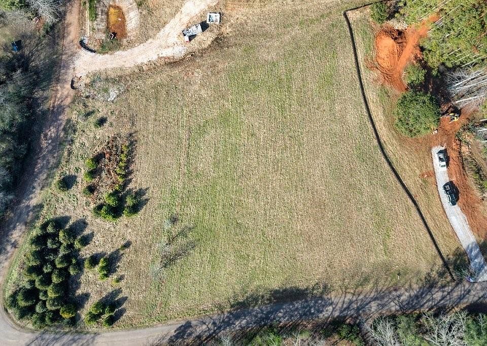 1st image of 544 Sardis Cir #114