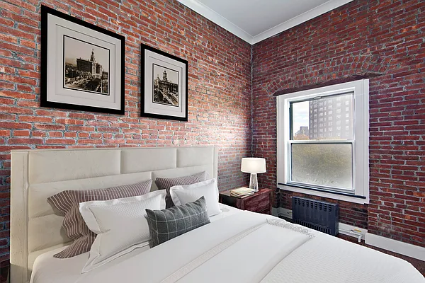 Rented by R New York | media 8