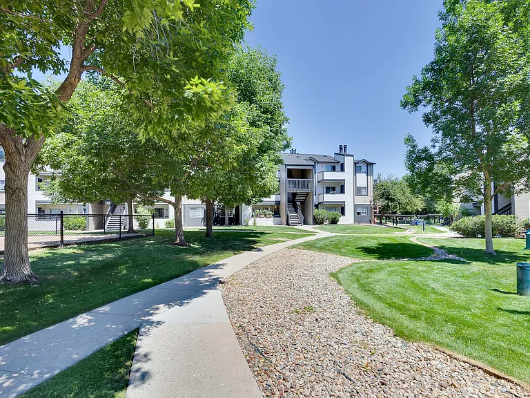 Cottonwood Creek — Photo 21