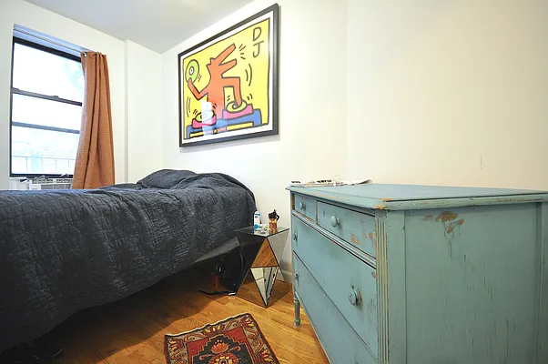 Rented by Compass | media 2