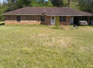 132 Raymond Sills Rd, Silver Creek, MS 39663