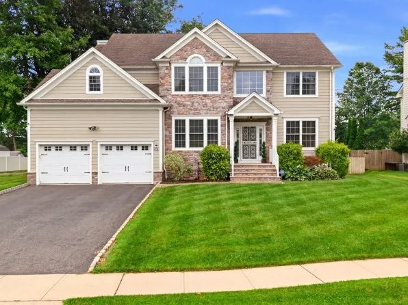 42 Evergreen Ave, Springfield Twp., NJ 07081