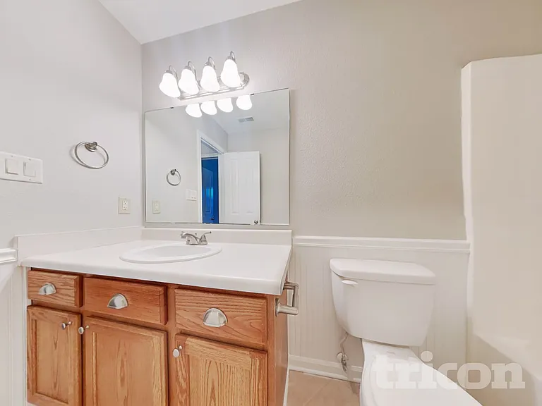 8623 Robin Run Way — Photo 14