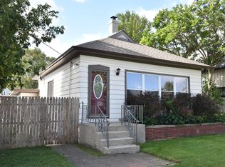 1513 Pratt Ave, Racine, WI 53403