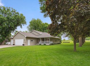 200 Wilson St, Waverly, MN 55390