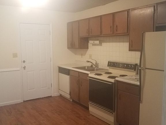 3rd image of 7313 N Moberly Dr APT C