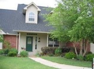 928 Oak Tree Dr, Ardmore, OK 73401