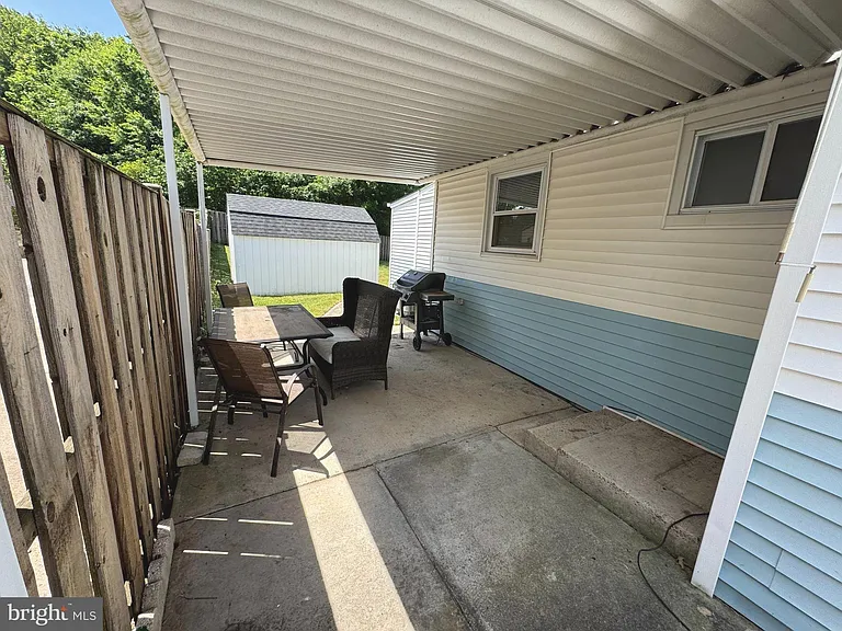 721 Crabb Ave — Photo 22