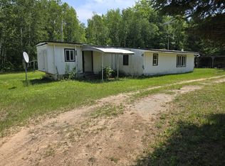 15067 S Kinross Rd, Kinross, MI 49752