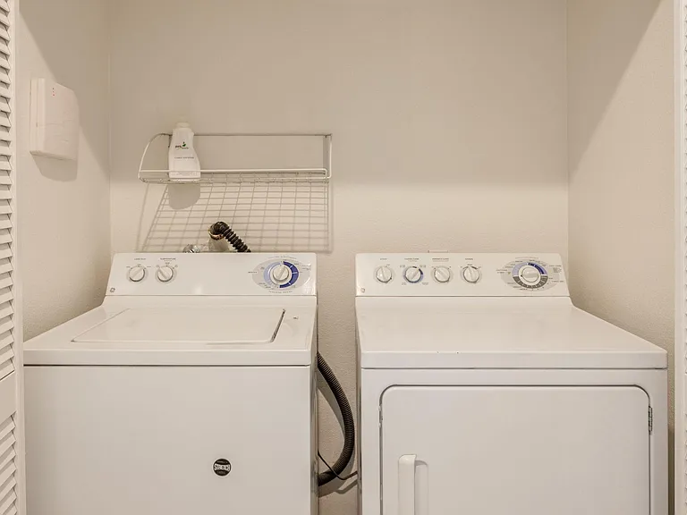 44704 Adam Ln — Photo 15