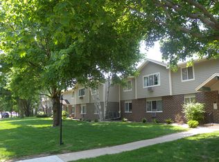 342 Cheviot Chase #26H, Waukesha, WI 53186