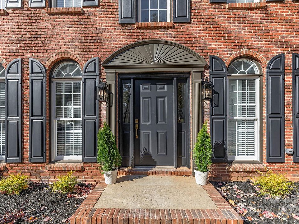 8724 Tamarron Dr, Charlotte, NC 28277 | Zillow