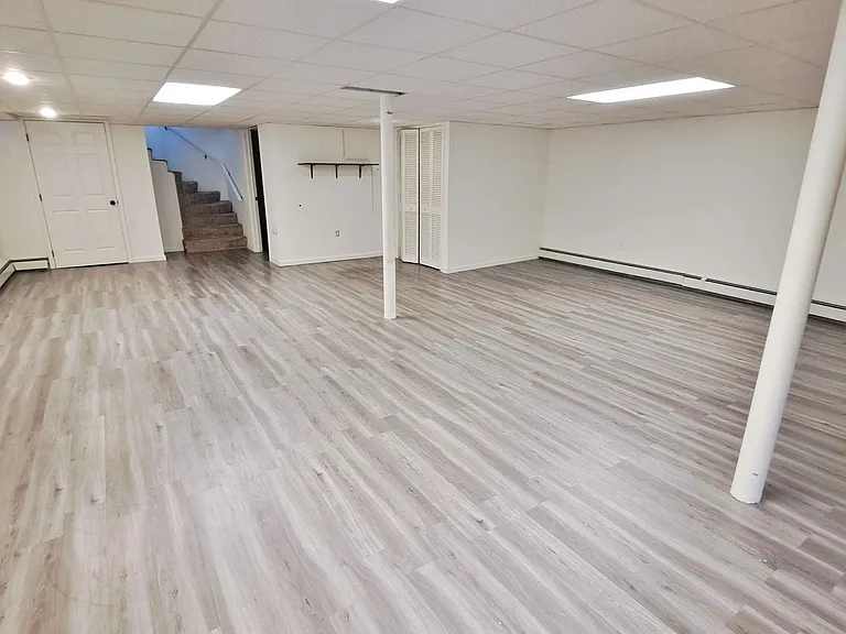 1170 Westminster Ave — Photo 37